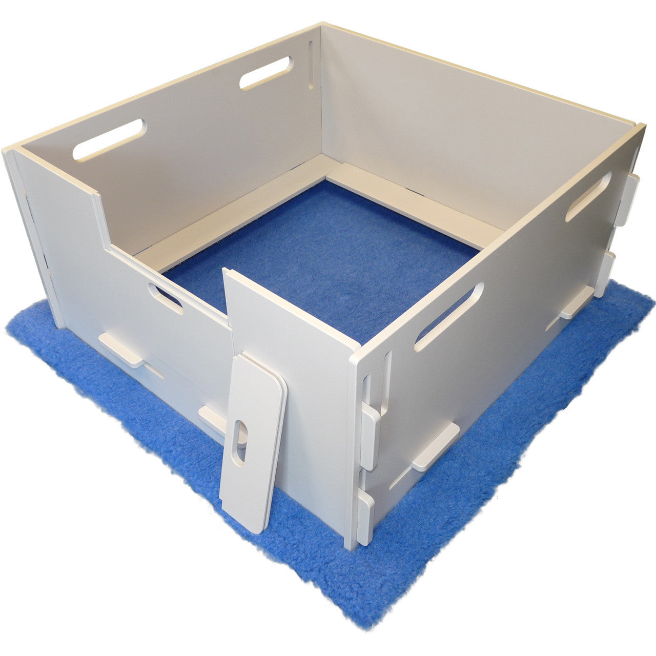Complete Canine Whelping Kit - Whelping Box and Supplies